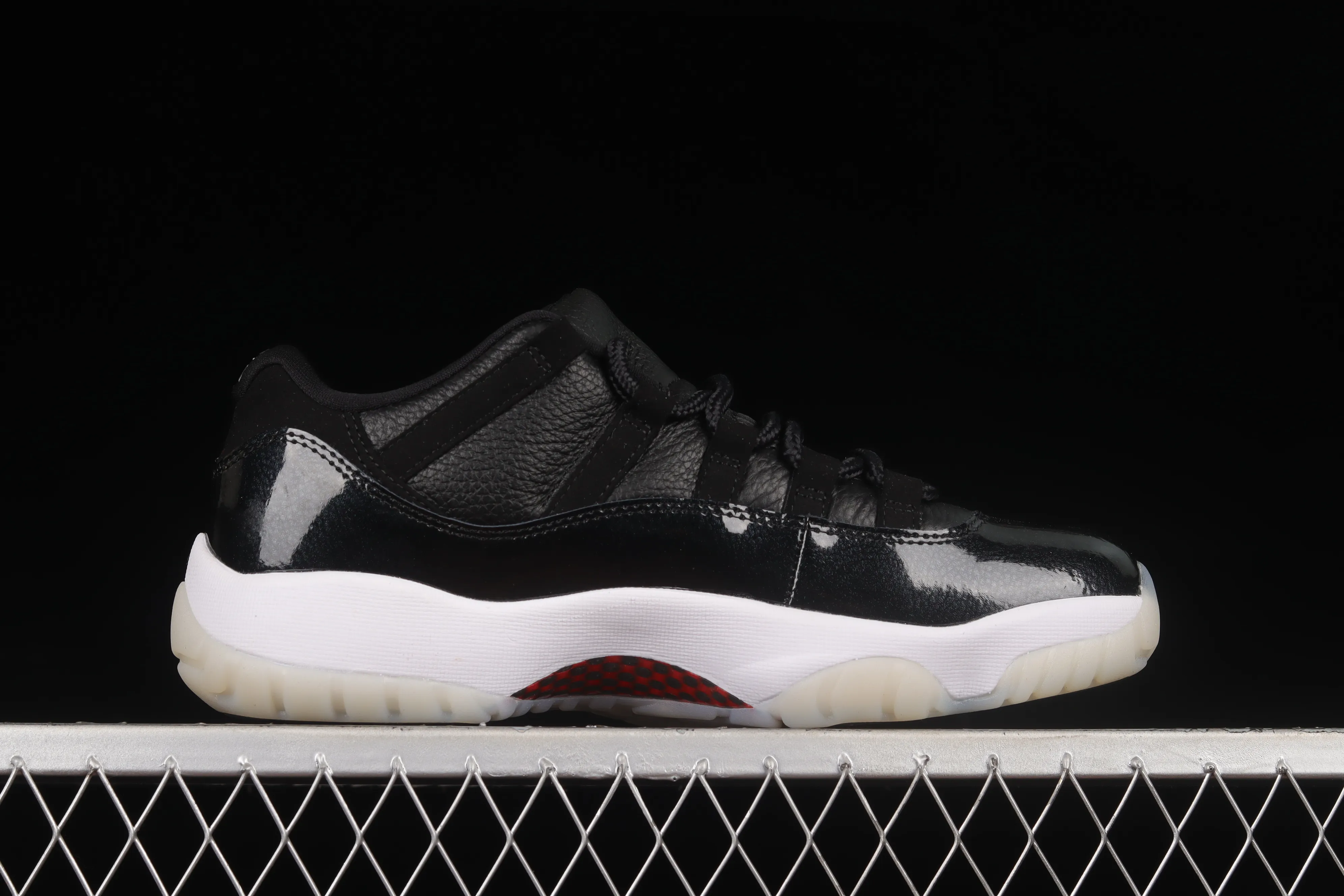 All Categories Air Jordan Jordan Series Basketball Shoes Air Jordan 11 Air Jordan 11 Retro Low "72-10" AJ11 Low-top Big Devil Sports Culture Basketball Shoes AV2187-001